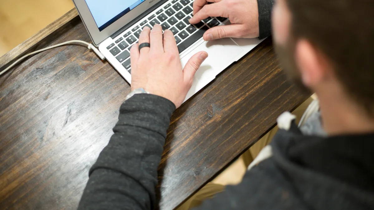 Voice Search and Conversational Queries: Impact on Keyword Strategy